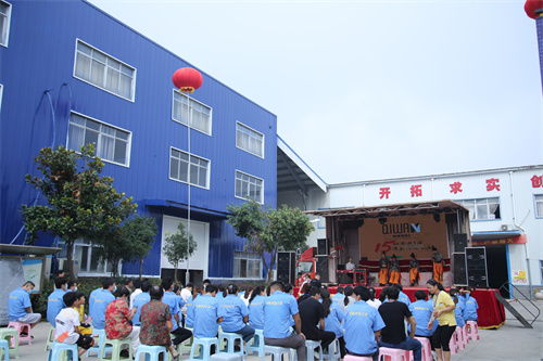 情暖十五载，共筑建材梦——情暖国际家居建材隆重举办15周年庆典